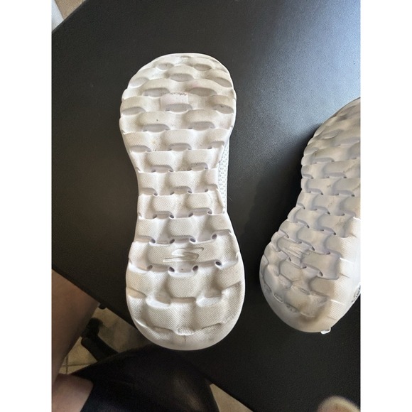 Skechers Women's 8.5 Go Walk Joy White Slip On Shoes - Picture 6 of 16